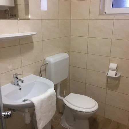 M36 Panzio Es Apartman Отель типа 