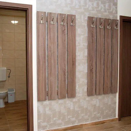 M36 Panzio Es Apartman Отель типа 