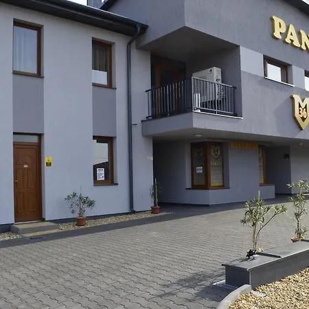 M36 Panzio Es Apartman Отель типа 