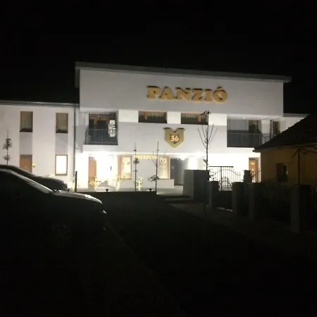 M36 Panzio Es Apartman Ньиредьхаза
