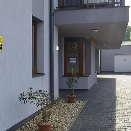 M36 Panzio Es Apartman Ньиредьхаза